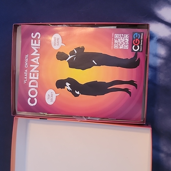 CodeNames by Czech Games - Picture 4 of 6
